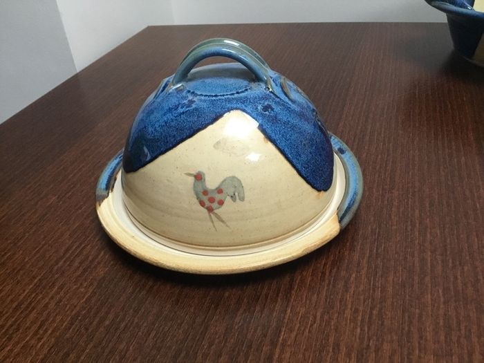 Muckross Pottery Cheese Dome