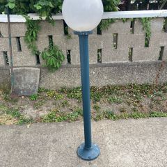 Outdoor Standing Light