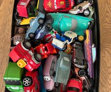 Mixed toy cars