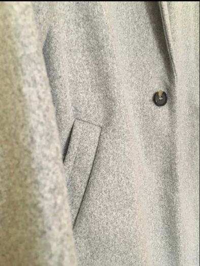 Coat size L