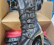 ladies boots