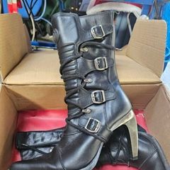 ladies boots