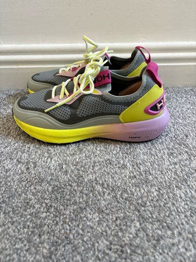 Hoff Trainers