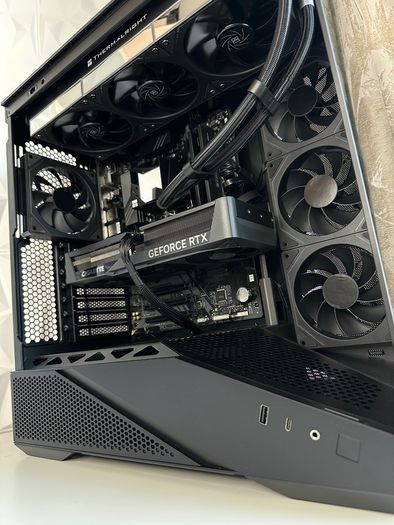 High spec Gaming PC | RTX 5070 / Ryzen 7800x3d / DDR5