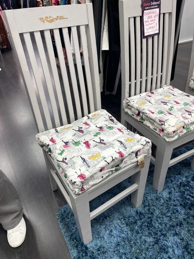 chairs 3