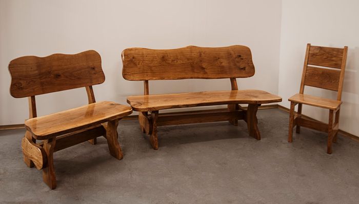 table 4 chairs