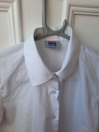 Boys white shirt David Luke like new size 9-10 years