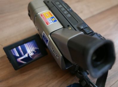 Video camera Sony Handycam CCD-TRV48E 8mm Video8 XR Hi8 360X Video Camera Tested
