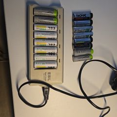 Battery Charger for AA & AAA