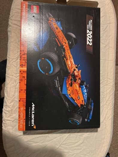 lego technic 42141 McLaren F1 car