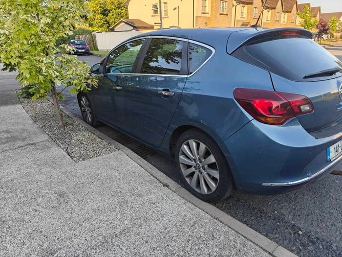 2014 Opel Astra