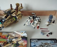 Space Wars Ships & Figures Bundle (Not LEGO)