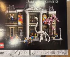 Lego 10326 Natural History Museum