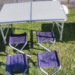 Camping table & 4 stools
