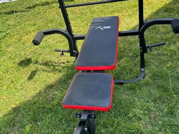 Rival Weights bench