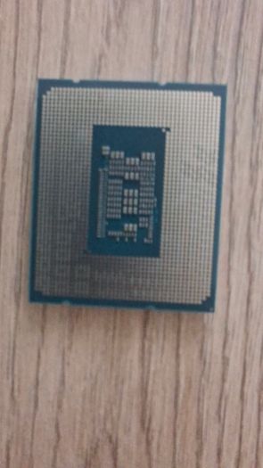 Intel Core i3-12100 CPU (LGA1700)