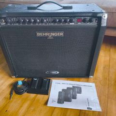 Behringer GMX210 V-Tone Combo