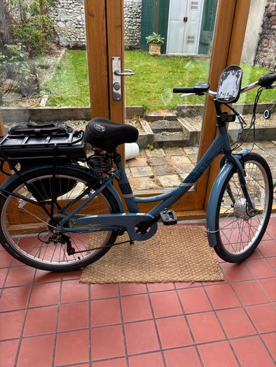 Metis Women Electric Bicycle Excellent Condition