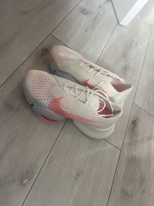 nike runners