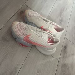 nike runners