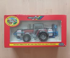 Britains Massey Ferguson MF 3680 Tractor and Crop Sprayer Farm Model 1:32 Scale 9607 MINT