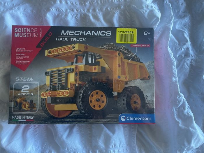 Mechanics Haul Truck