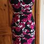 Phase Eight Ladies Black and Cerise Pink Floral Ocassion Dress Size 12 including postage Image 3