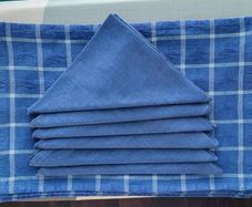 Crate & Barrel linen tableware, Set of 6 table mats & napkins