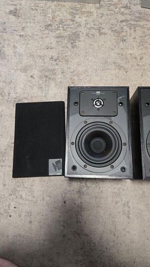 KEF C15 C-Series Bookshelf Speakers | Black | Great for Audiophiles