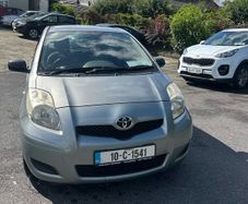 For sale 2010 Toyota Yaris 1.0 mint car