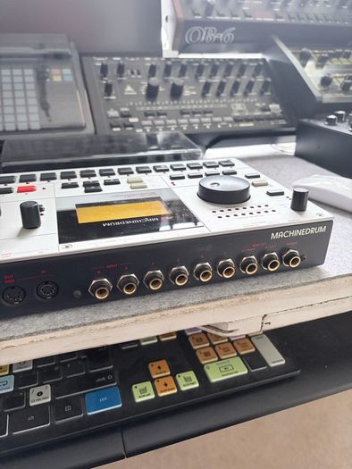 Elektron Machinedrum SPS-1UW+ MKII with Black Faceplate