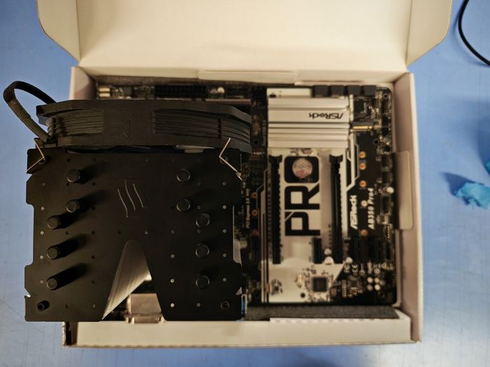 AMD R5 5600+Asrock B350 Pro4+32gb 3600 Cl18+Fortis3