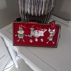 decorations