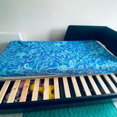 Single bed turns into double