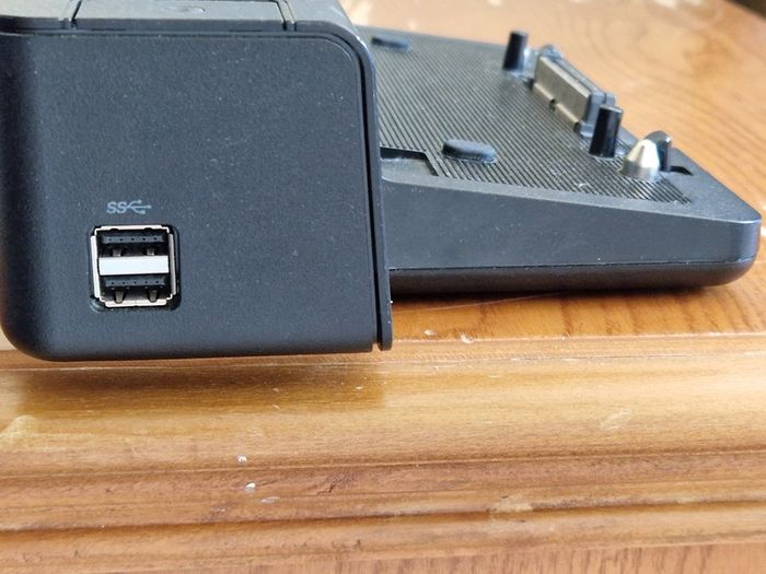 HP Docking Station, Model: HSTNN-I11X, in excellent Condition