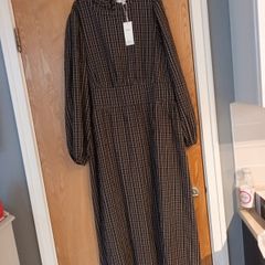 M&S  Dress.   S. 22 Tall.     B.N.W.T