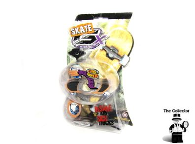 GX skate racers gyro trick wheel power skateboard gyro power black rip cord gift fingerboard tech deck mini skateboard made by Jakks Pacific 2009 brand new sealed