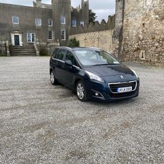 2014 Automatic Peugeot 5008