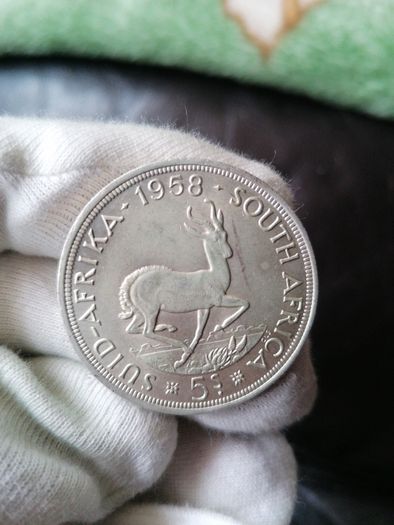 1958 South Africa Silver 5 Shillings Coin