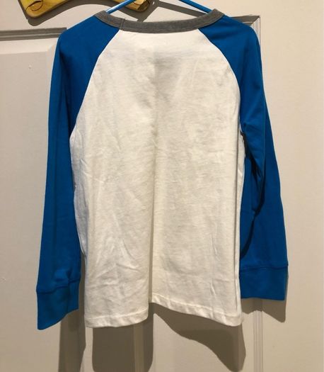 GAP long sleeved tshirt - bnwt