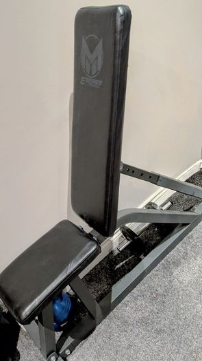 Weight bench