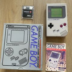 Nintendo Gameboy Classic DMG-001 Boxed and Flash Card 4GB