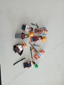 Lego minifigure one piece bundle