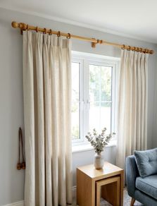 Rustic 2 m curtain pole wooden