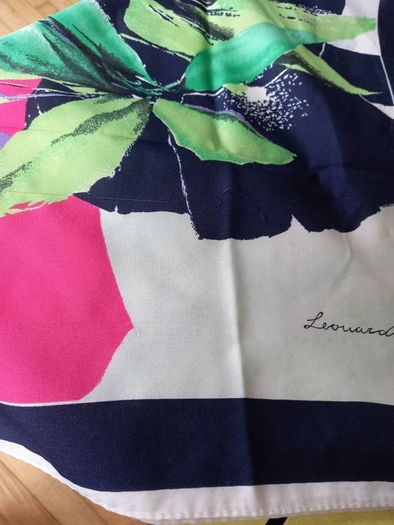 Leonardi Scarves Geometric / Floral