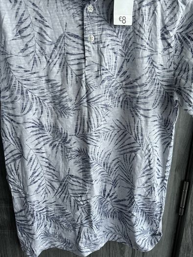 Bnwt T-shirt