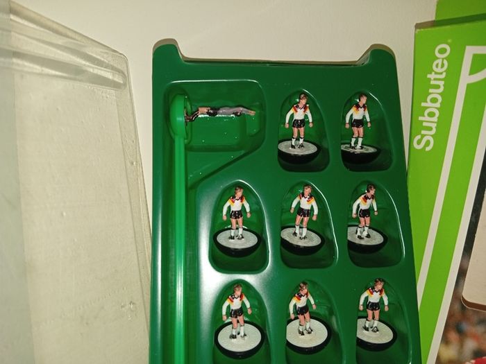 Rare Vintage Waddingtons 1990s Subbuteo Germany world champions 1990 Series 63000 No 768 See All Pictures