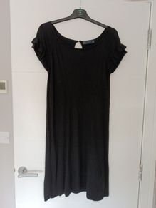 Warm Women dress size M FTG