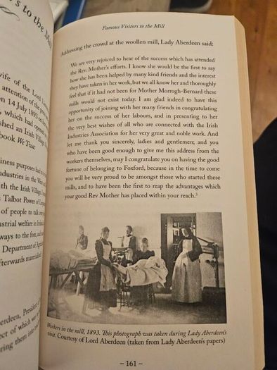 Agnes Morrogh-bernard. Foundress Of Foxford Wollen Mills. By Margaret Molloy. Signed Paperback Edition In Good Condition. See Photos For Same.