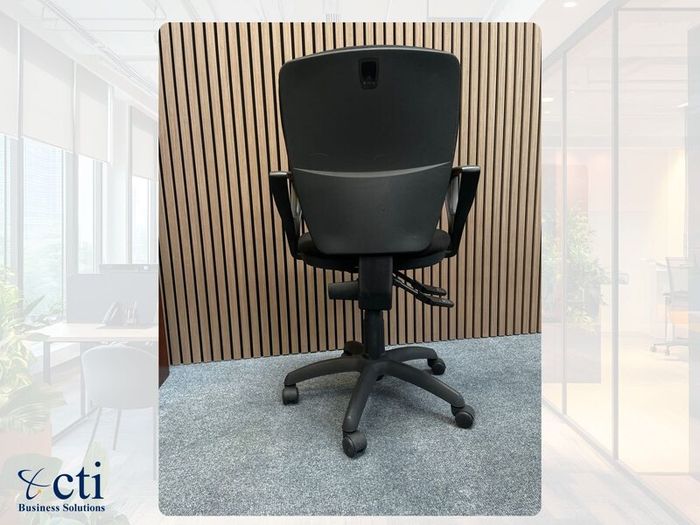 350 X Black Adjustable Office Chairs - Grade A